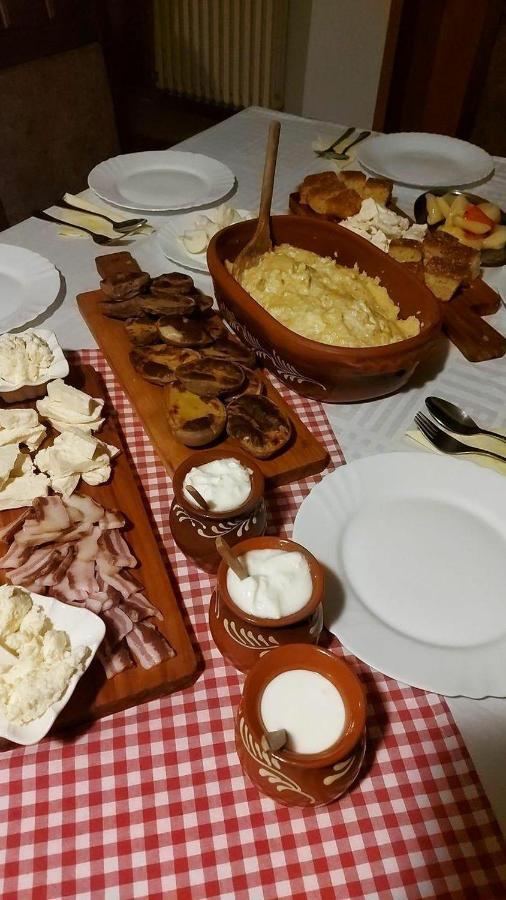 Domacinstvo Bakic Vendégház Ürög Kültér fotó